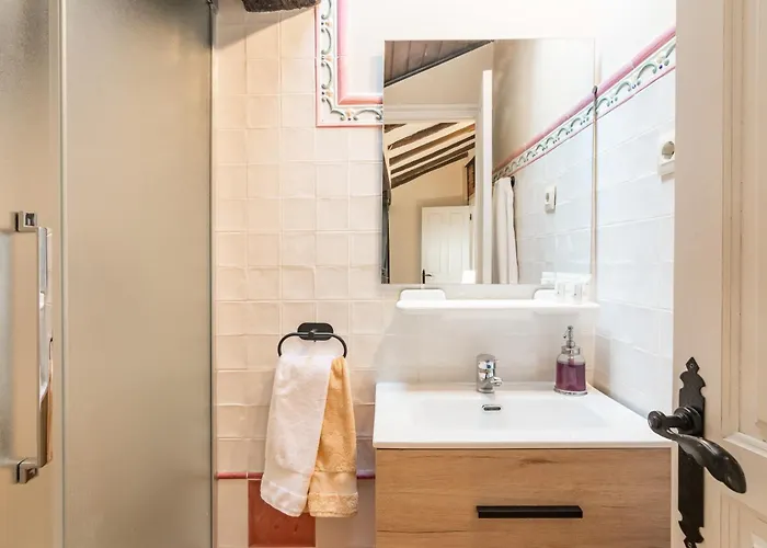 La Casa Del Medio * San Vicente De La Barquera